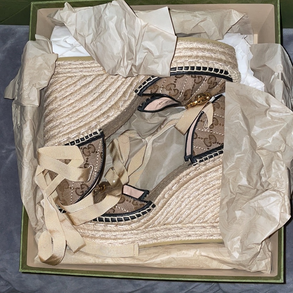 Gucci Wedges that tie up the ankle size 39 in Gucci - Picture 2 of 4